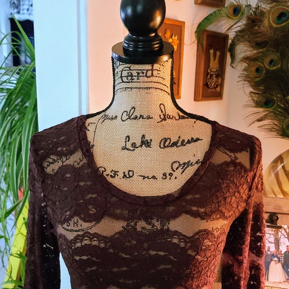 BKE lace brown long sleeve top - Picture 2 of 6